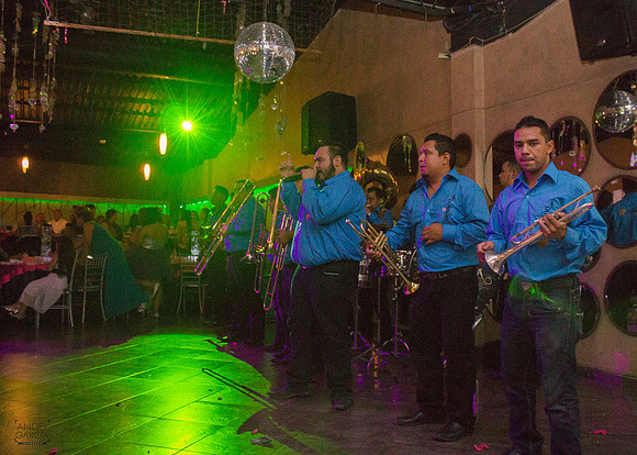 XV Frida Castillon Fiesta IIM-453