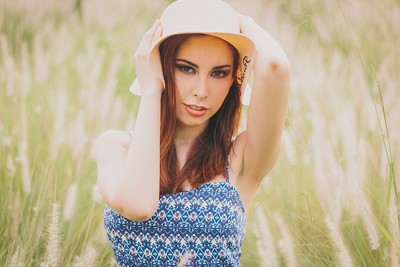 Claudia-205