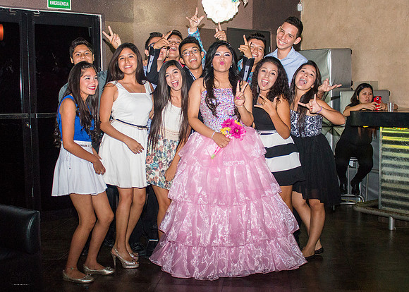 XV Frida Castillon Fiesta III-297