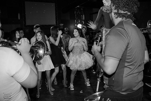 XV Frida Castillon Fiesta IIM-287-2