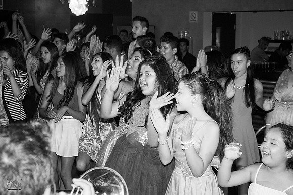 XV Frida Castillon Fiesta IIM-182-2