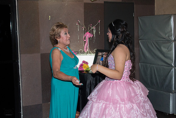 XV Frida Castillon Fiesta III-152