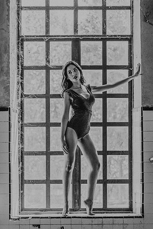 VelvetBlackAndWhite-51