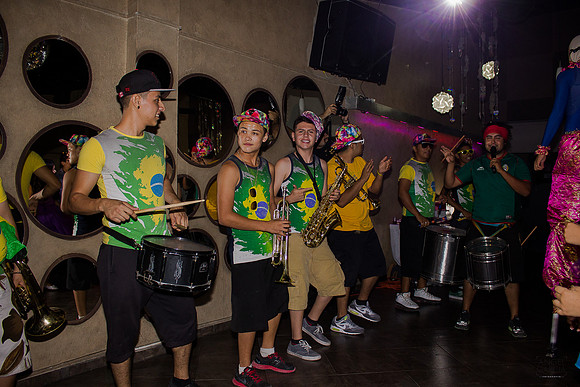 XV Frida Castillon Fiesta IIM-165