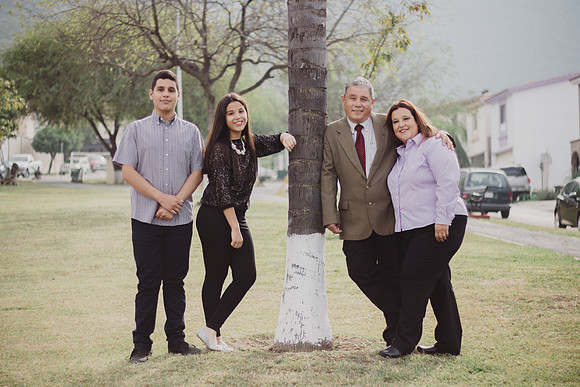 Familia-160