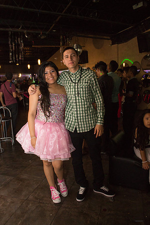 XV Frida Castillon Fiesta IIM-688