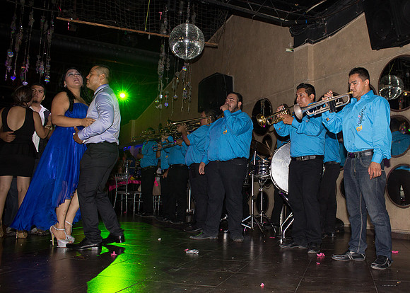 XV Frida Castillon Fiesta IIM-448
