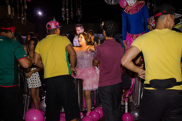 XV Frida Castillon Fiesta IIM-196